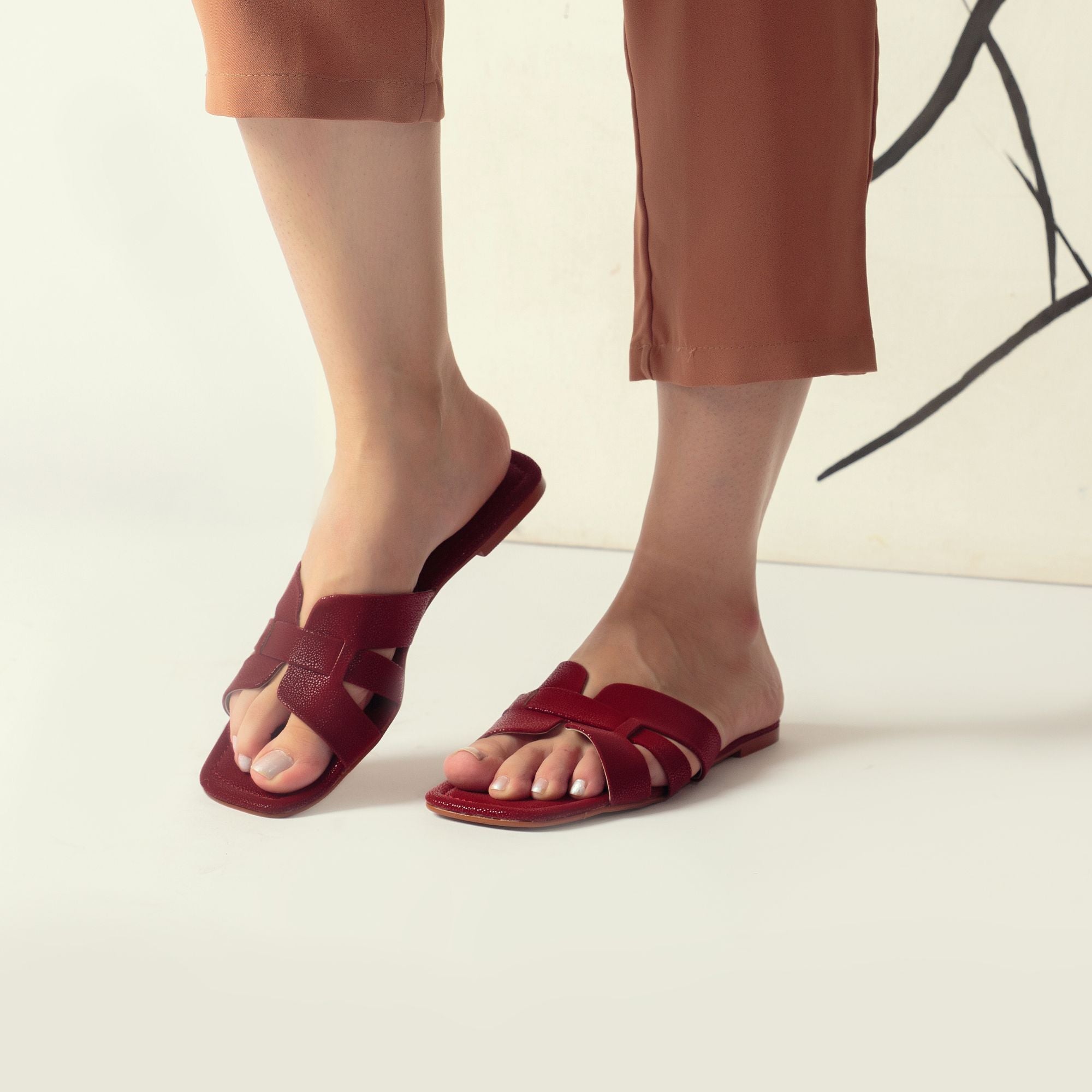 Meadow Flats Maroon Sensation Footwear