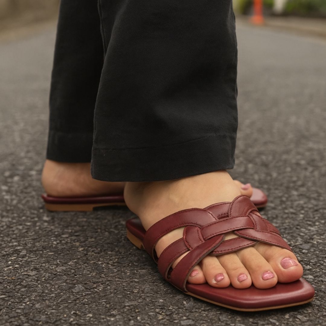 Eliza Flat Slides