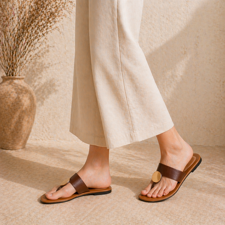 Aura Ring Flats