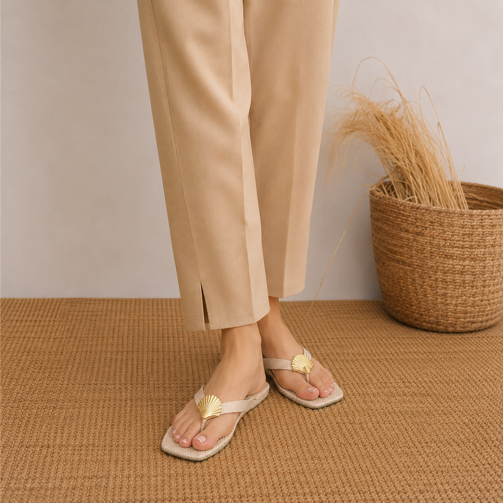 Liora flats