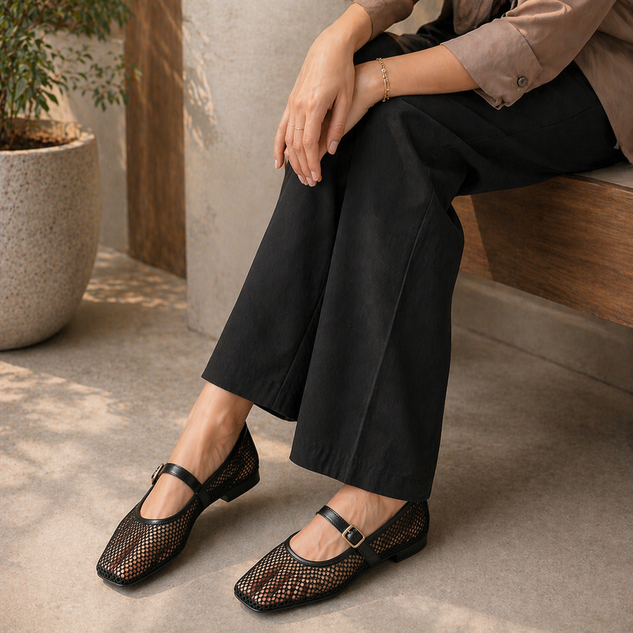 Luna Mesh Flats