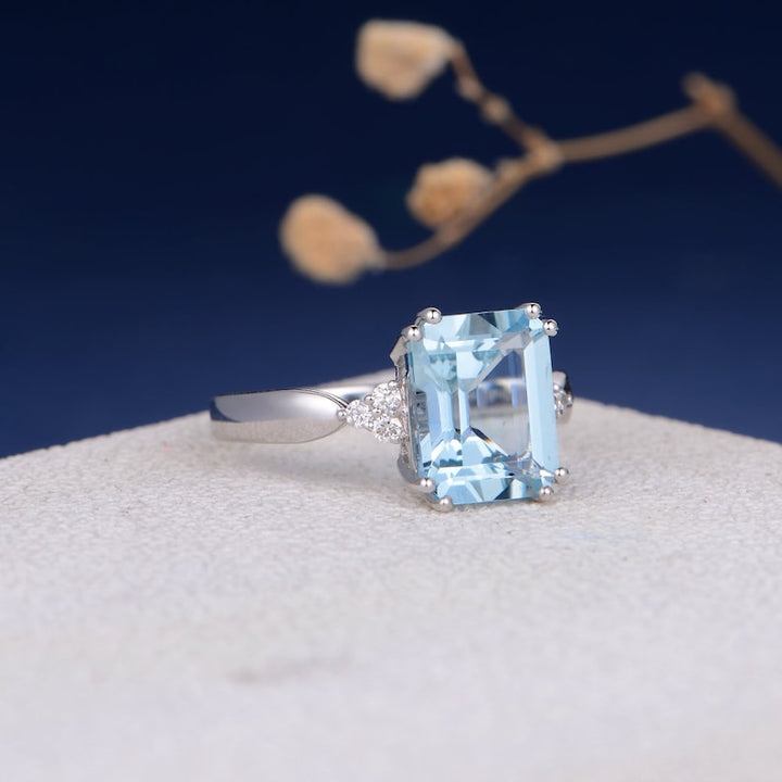 MEGHAN MARKLE AQUAMARINE RING - 925 SILVER